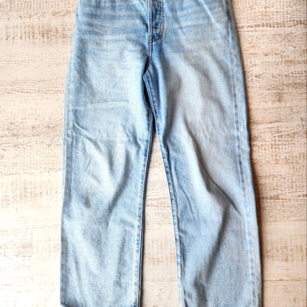 Levi ribcage straight denim
